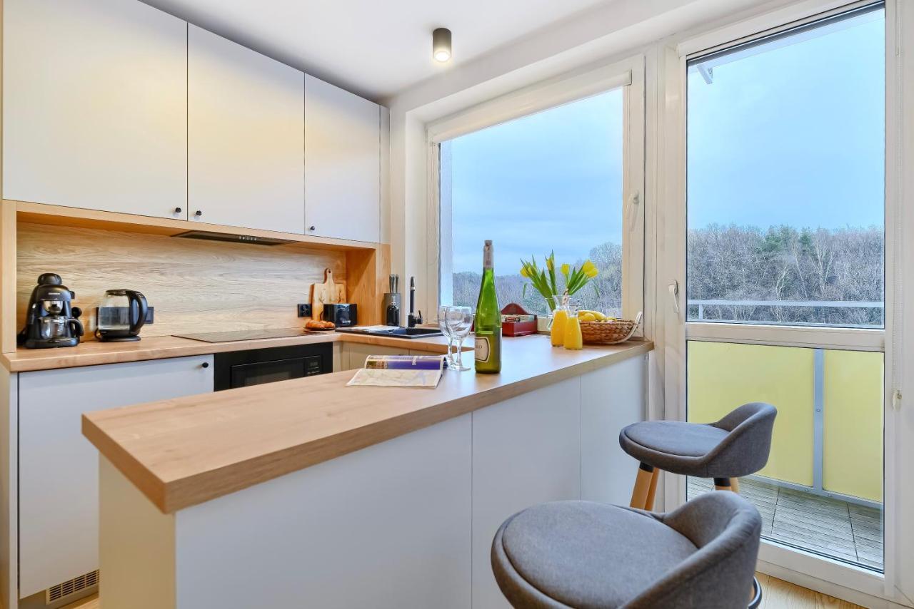 Apartament 4 Pory Roku Przy Plazy Z Widokiem Na Morze กดิเนีย ภายนอก รูปภาพ